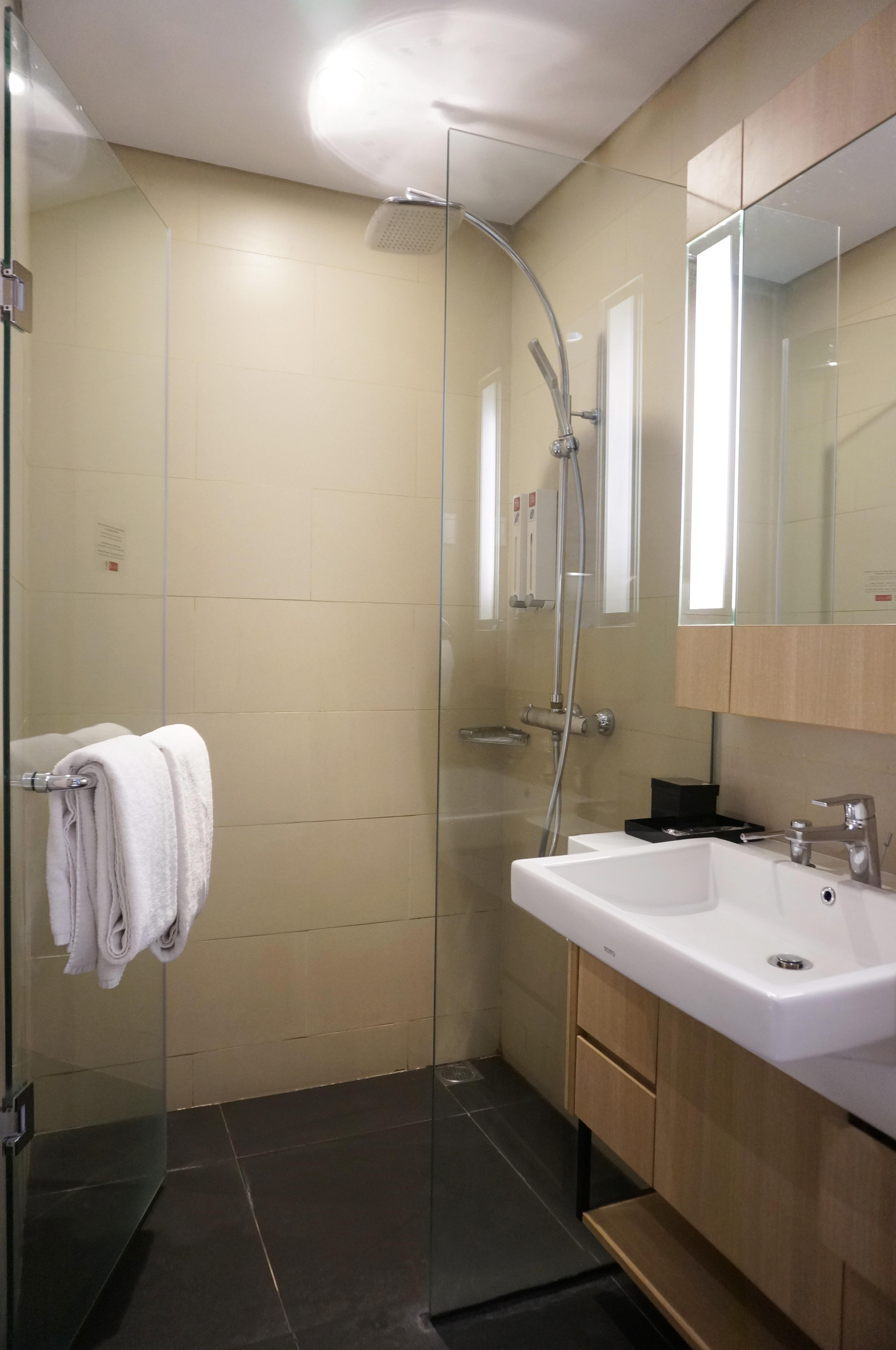 Ra Premiere Simatupang Hotell Cilandak  Exteriör bild
